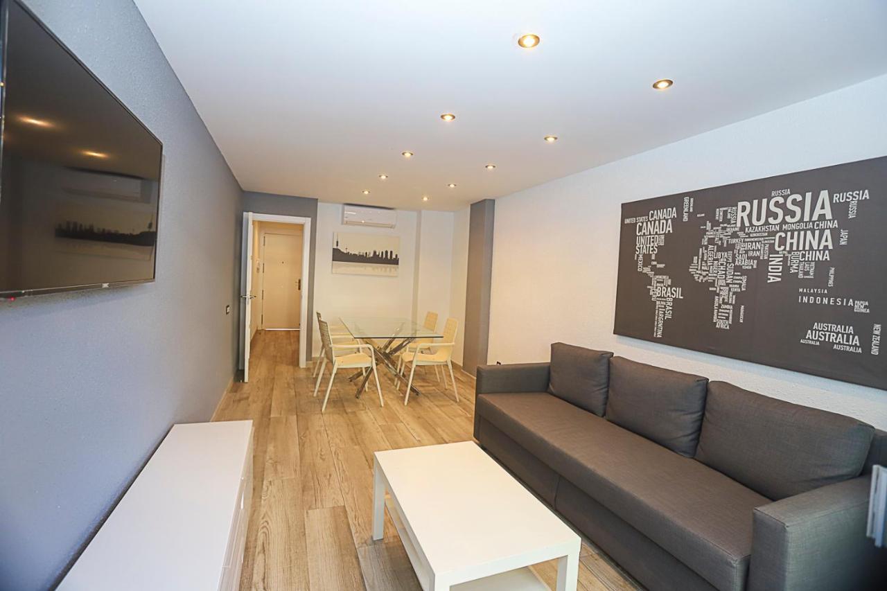 Differentflats Llum Apartment *